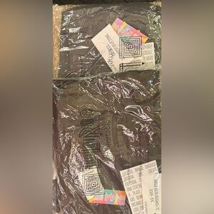 2 pairs of TC black for @lularoejennray